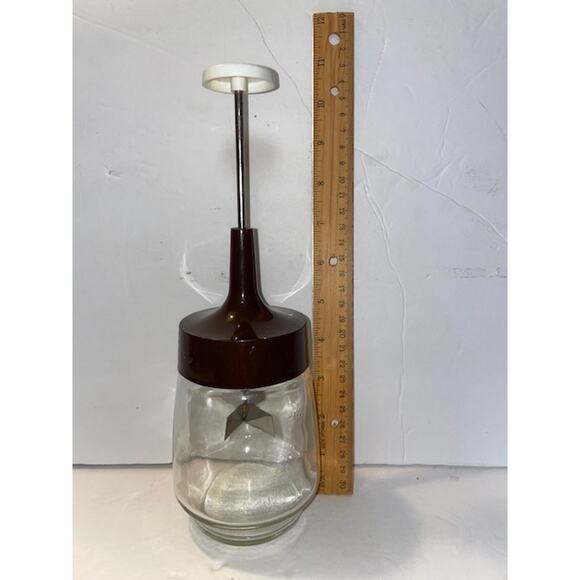 Vintage Federal Housewares Glass Food-Nut Chopper EUC - Picture 2 of 2